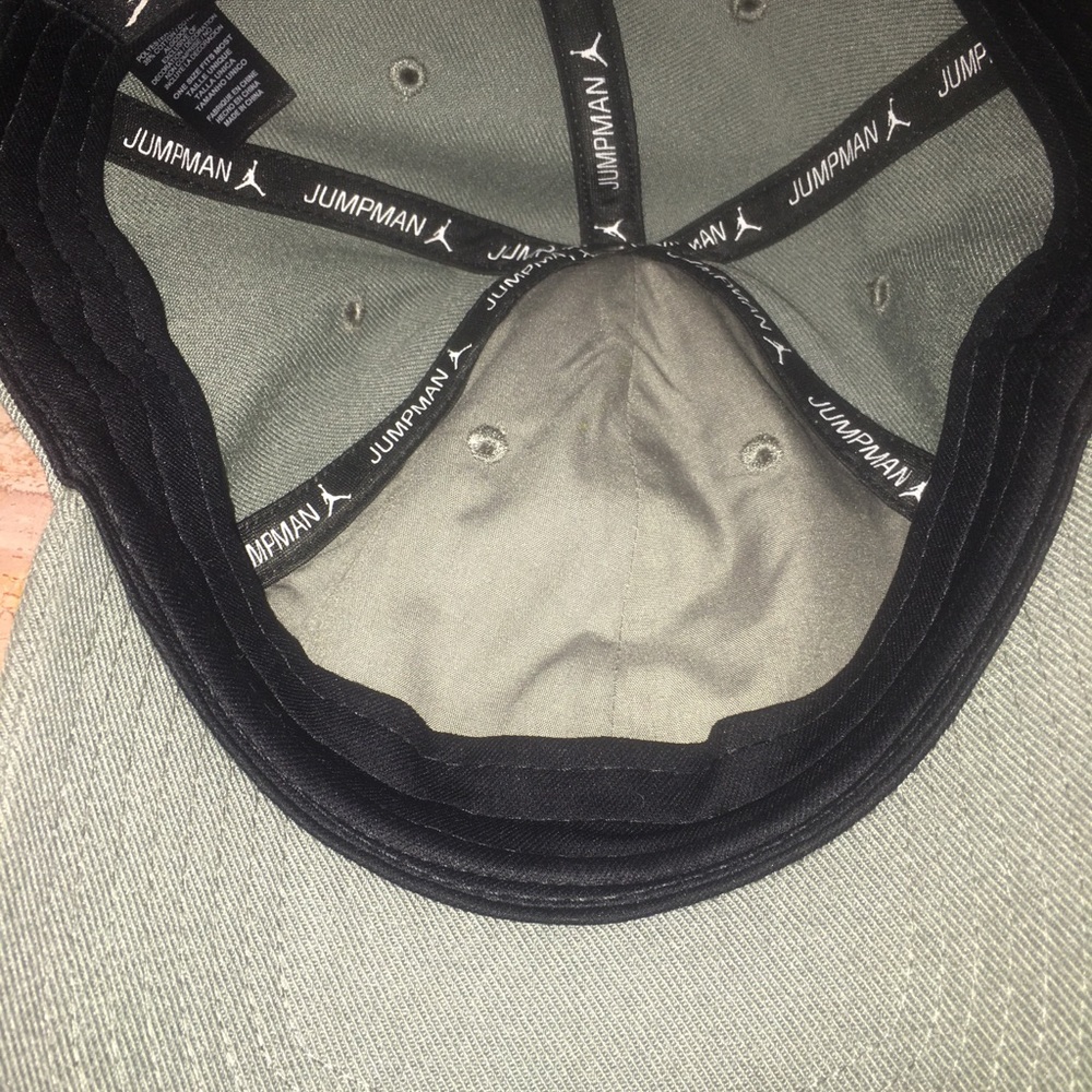 Air Jordan olive green baseball cap